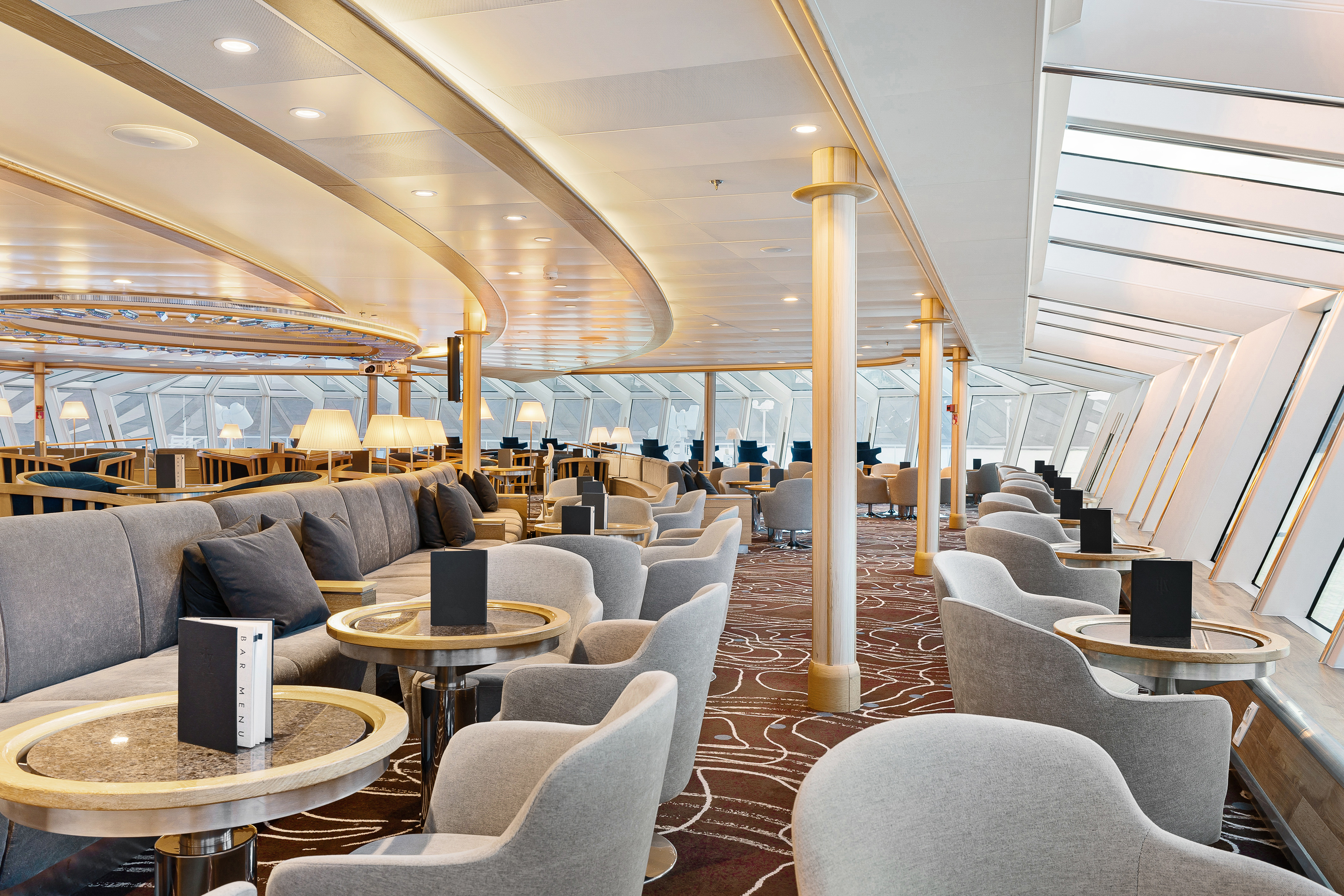 MS Fram - Explorer Lounge & Bar